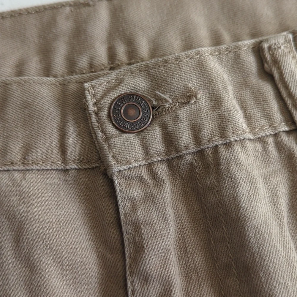 Levi's 505 Beige Pants/Jeans 38 X 32 WHITE TAG !!! BEAUTIFUL....